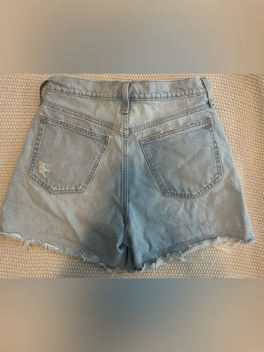 Madewell | Relaxed Mid Length Denim Shorts - Picture 4 of 5